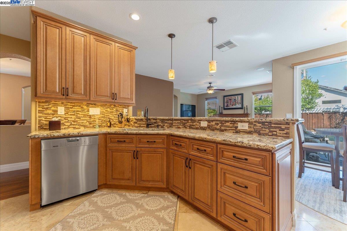 6426 Owl Way