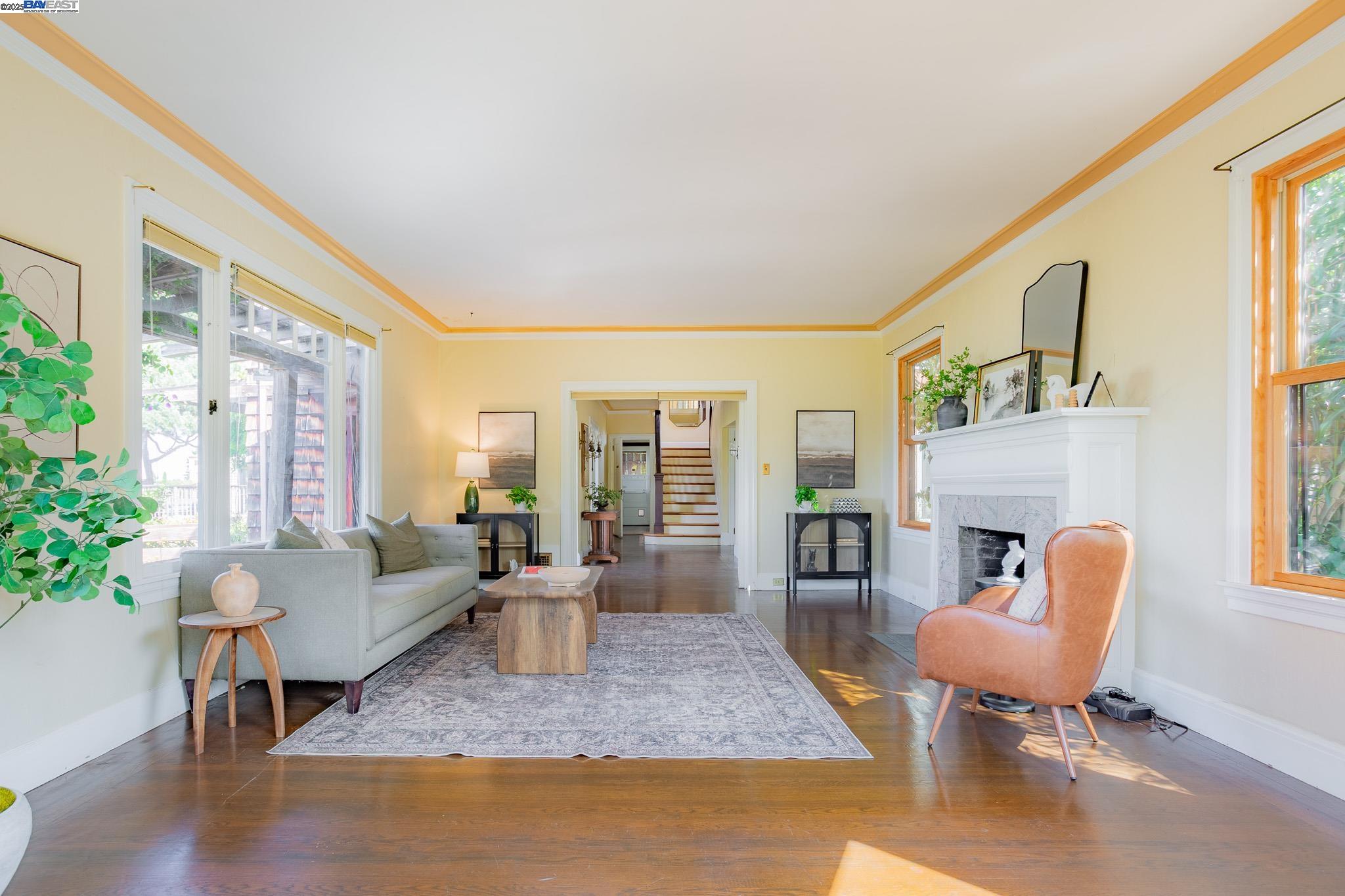 1514 La Loma Ave