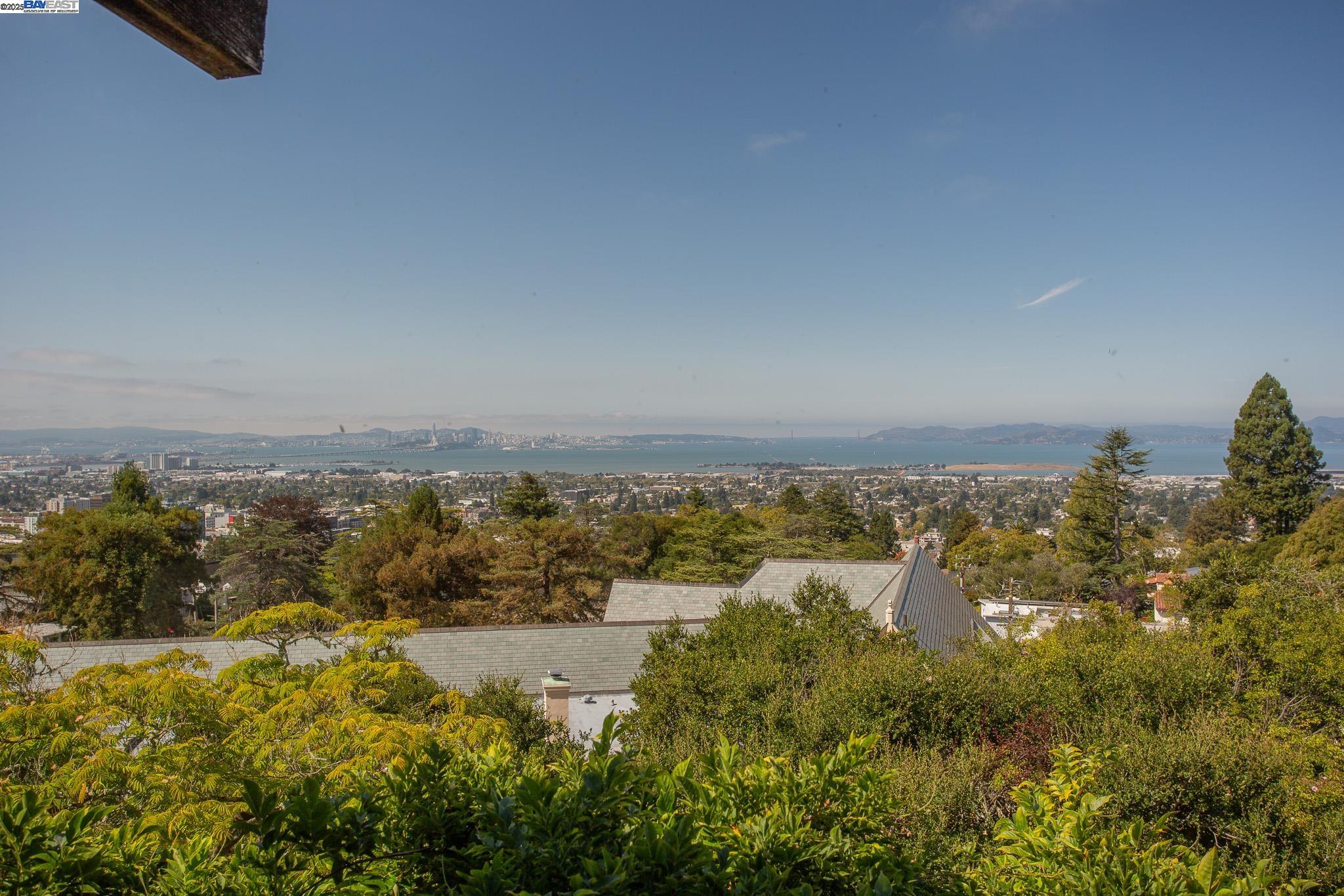1514 La Loma Ave