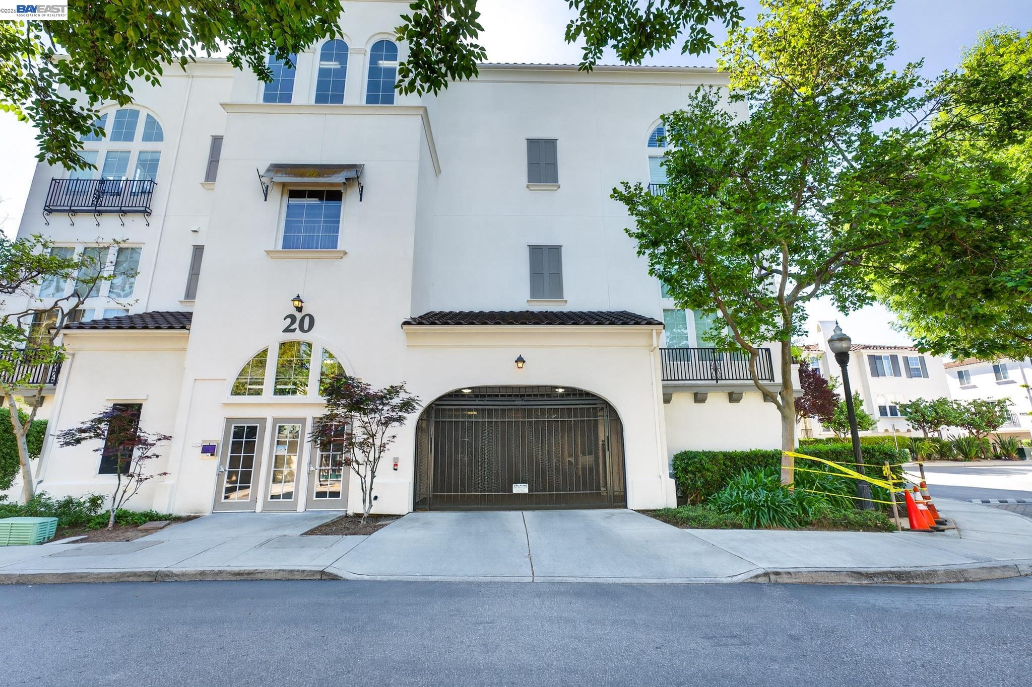 20 Ryland Park Dr # 204