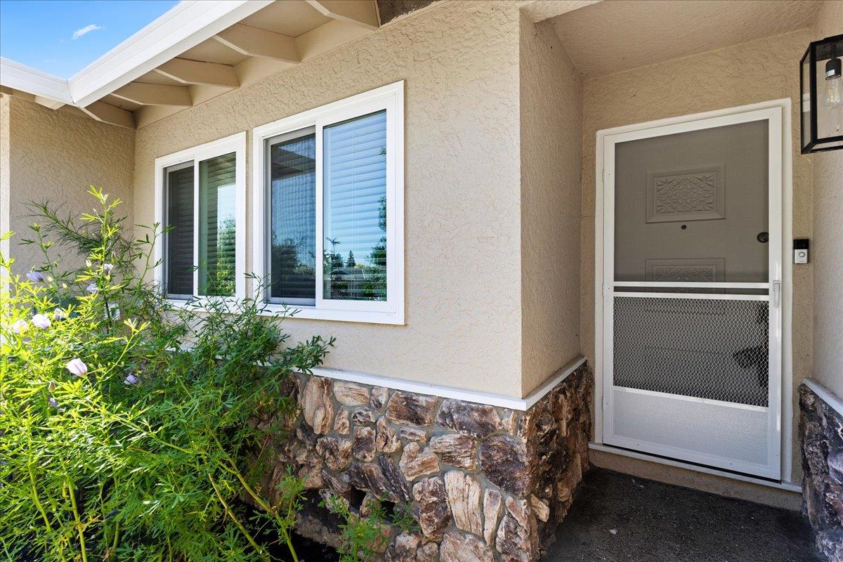 22812 Medina Lane