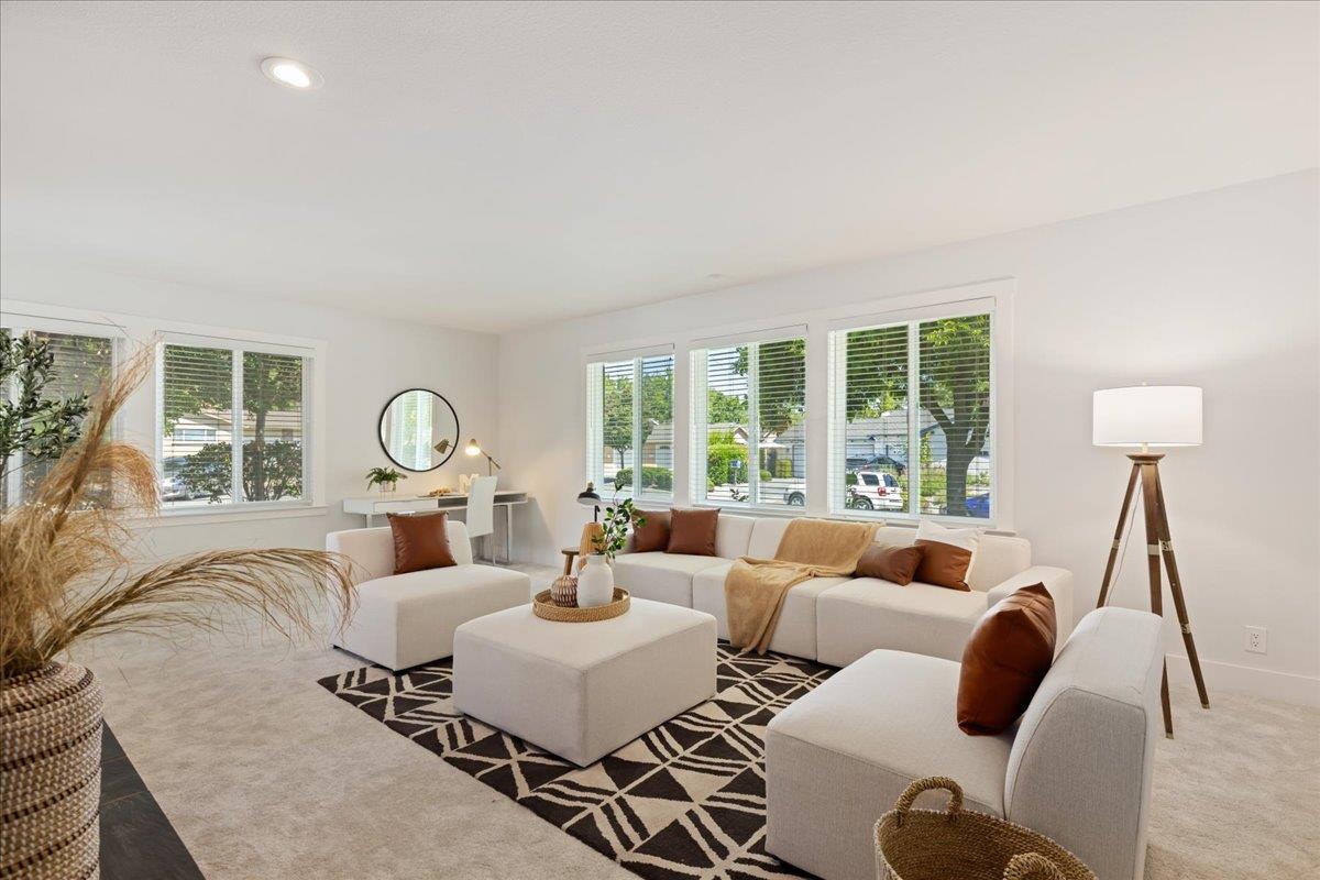 22812 Medina Lane