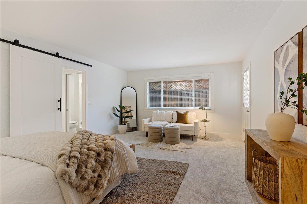 22812 Medina Lane