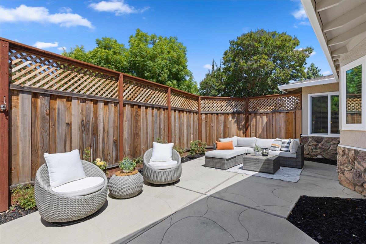 22812 Medina Lane