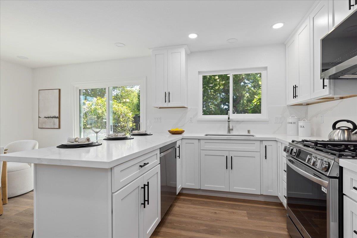 22812 Medina Lane
