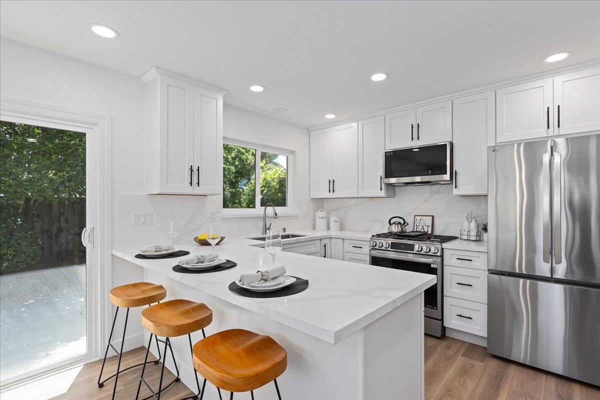22812 Medina Lane