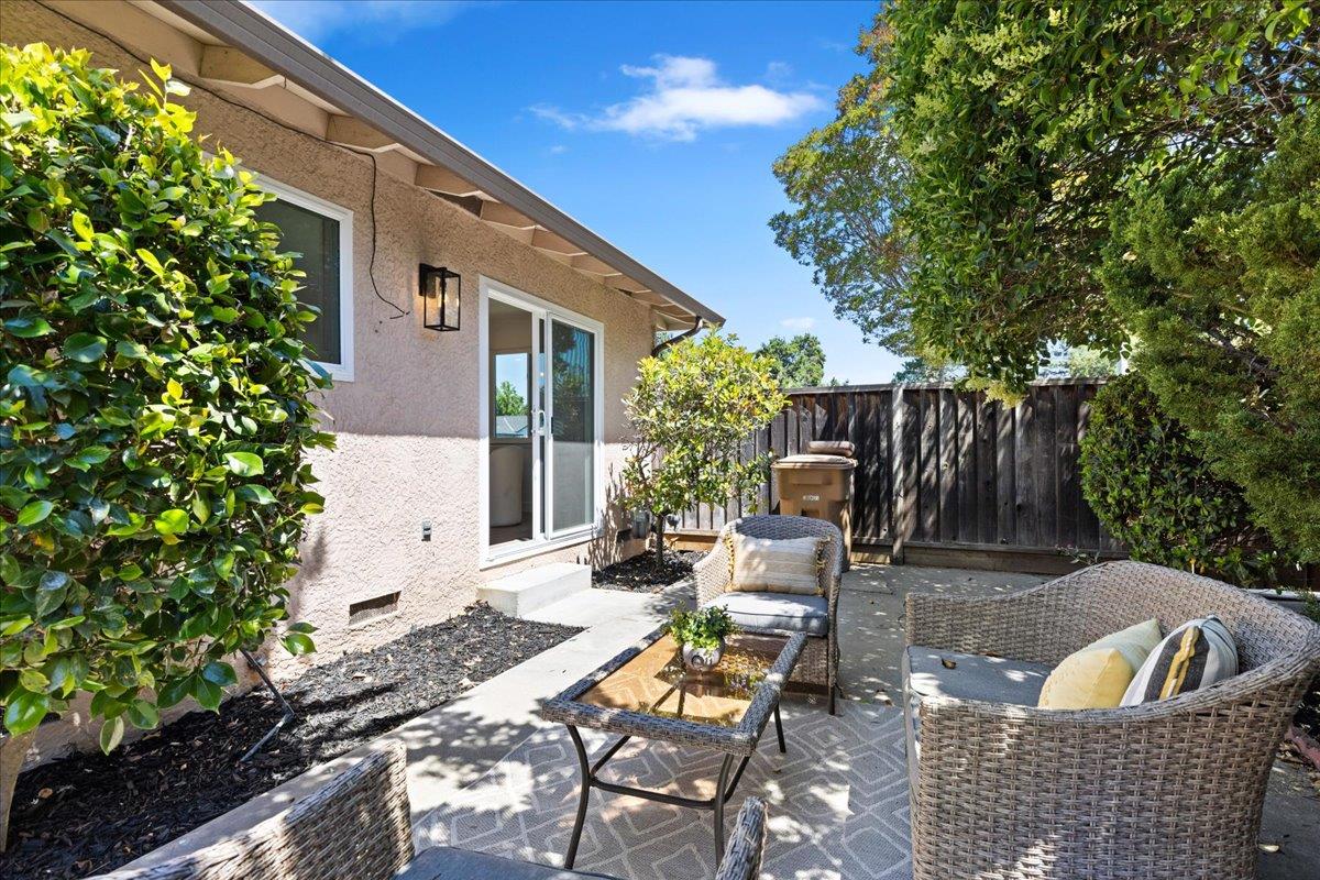 22812 Medina Lane