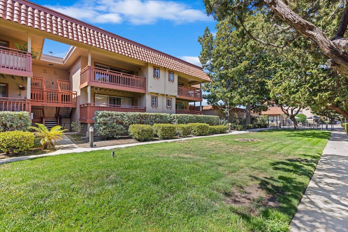 1043 Alta Mira Drive A