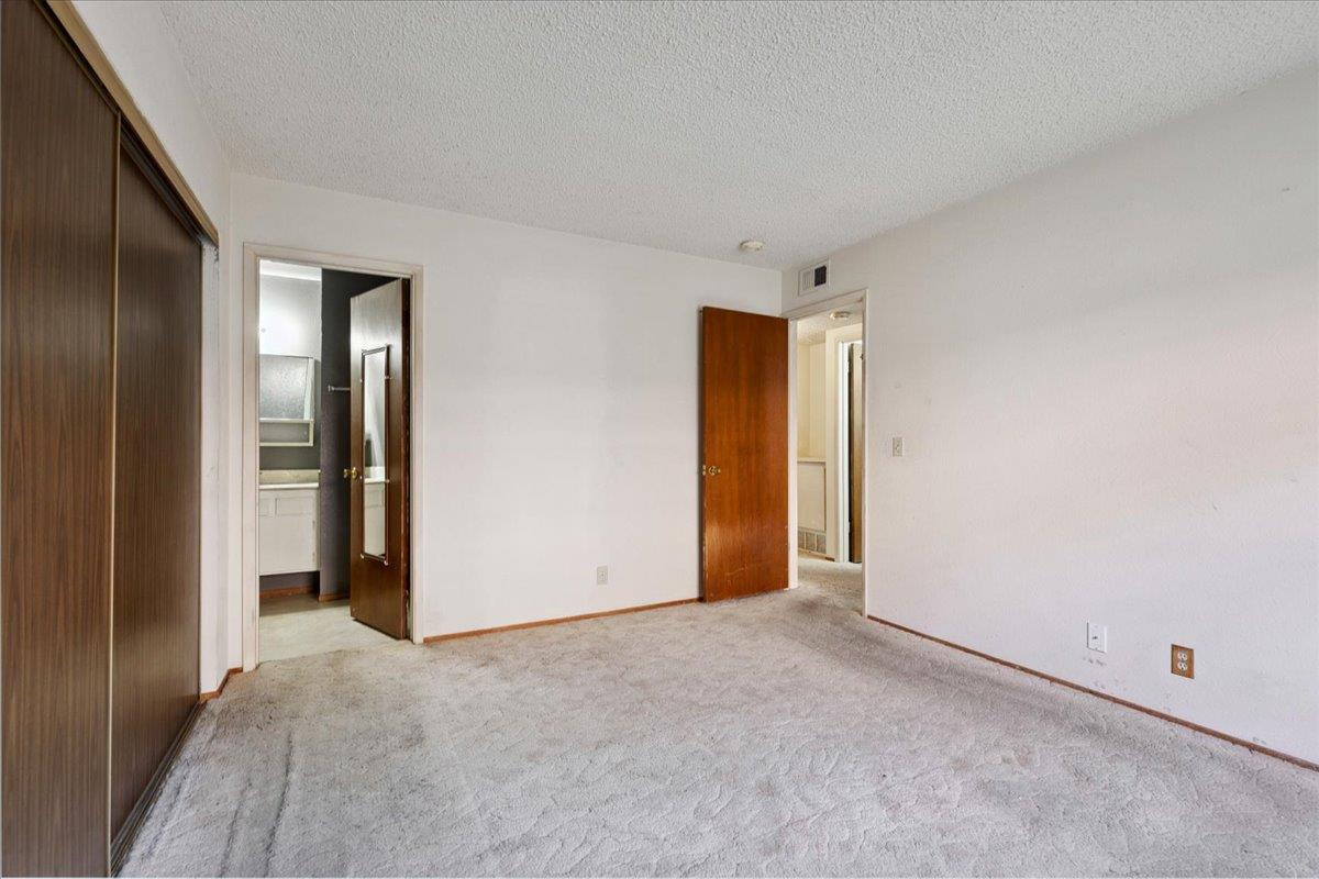 1043 Alta Mira Drive A