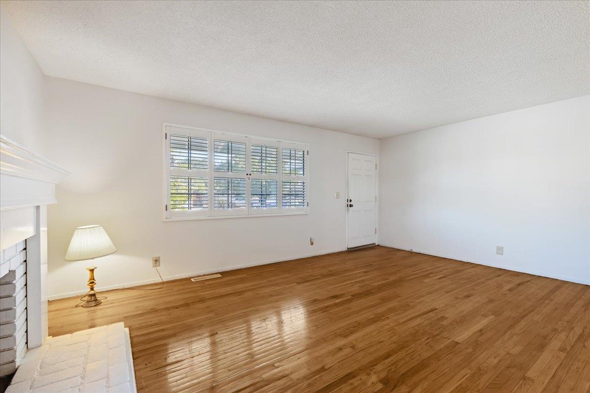 5707 Lilac Blossom Lane