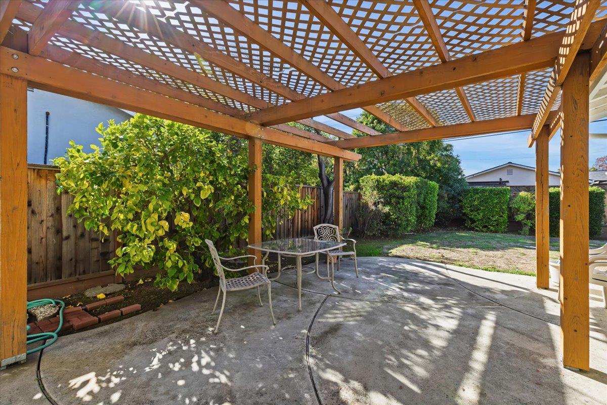 5707 Lilac Blossom Lane