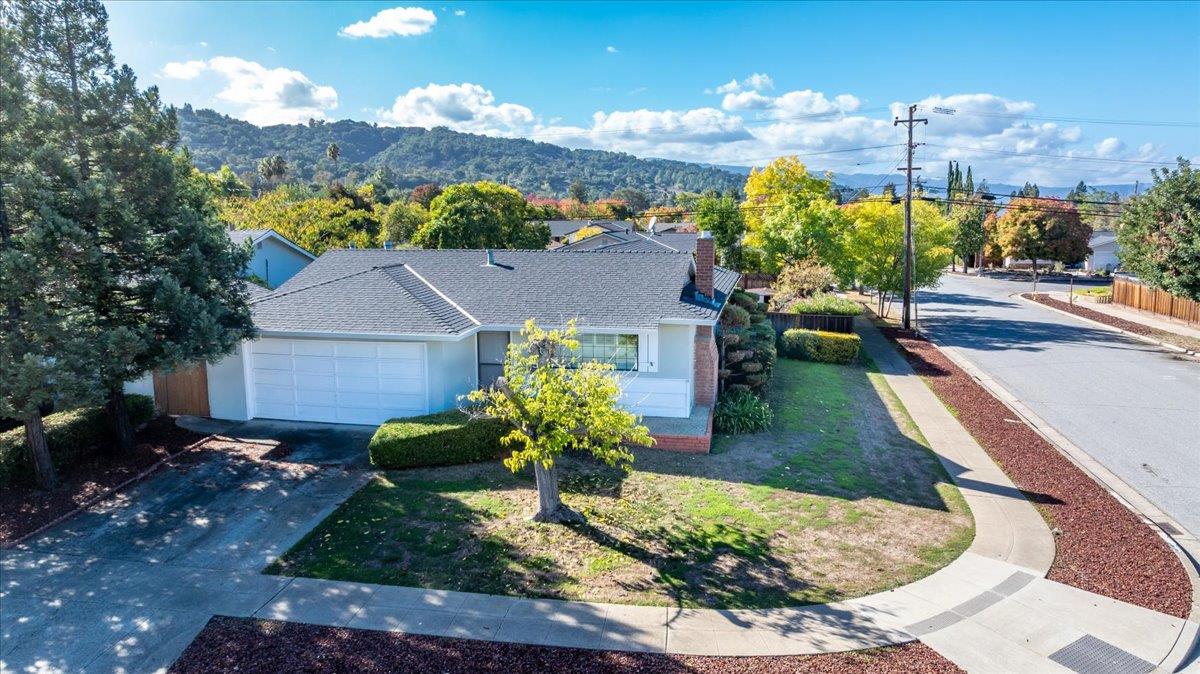 5707 Lilac Blossom Lane