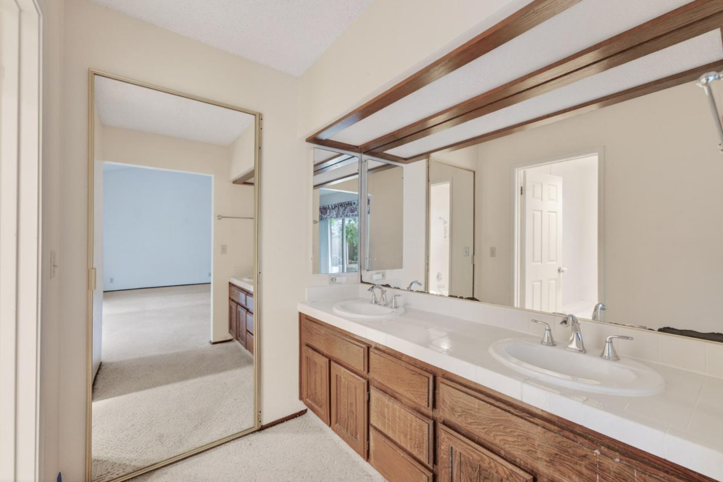20683 Greenleaf Drive