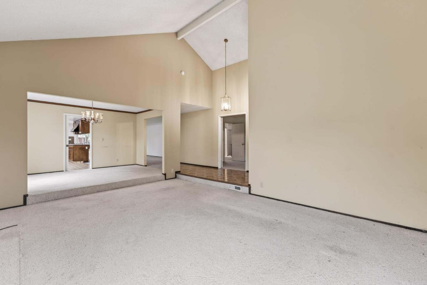20683 Greenleaf Drive