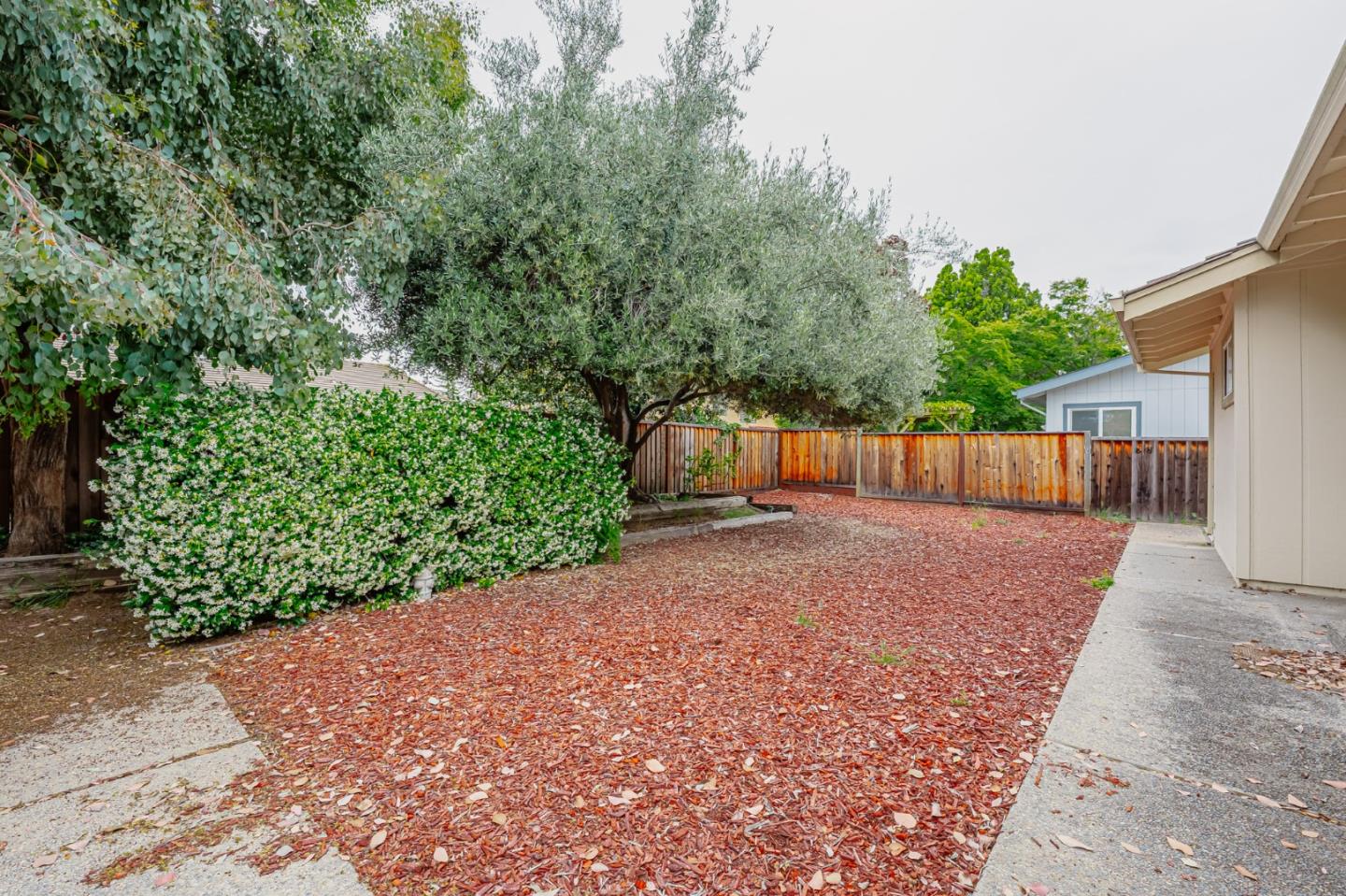 20683 Greenleaf Drive