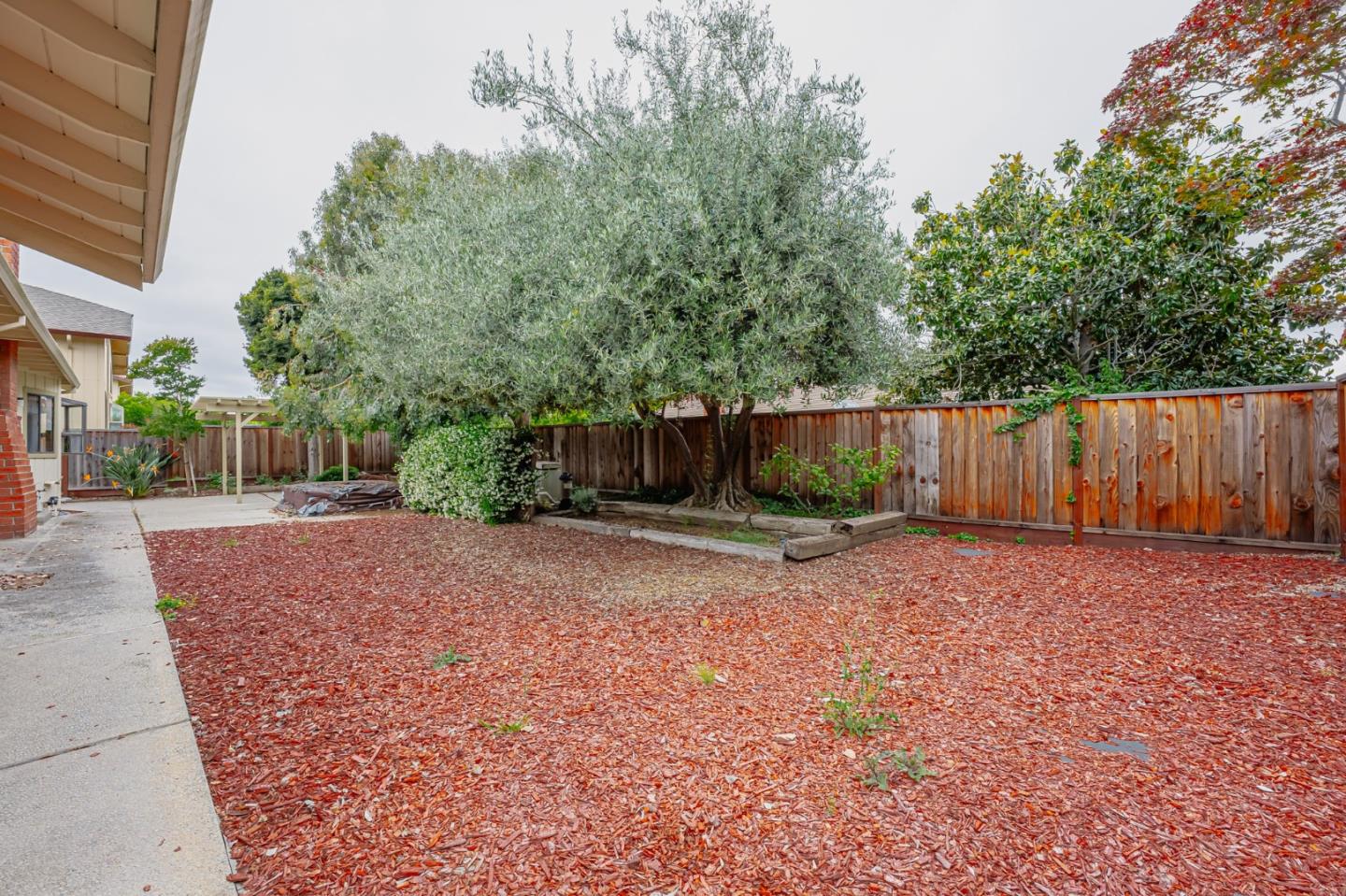 20683 Greenleaf Drive