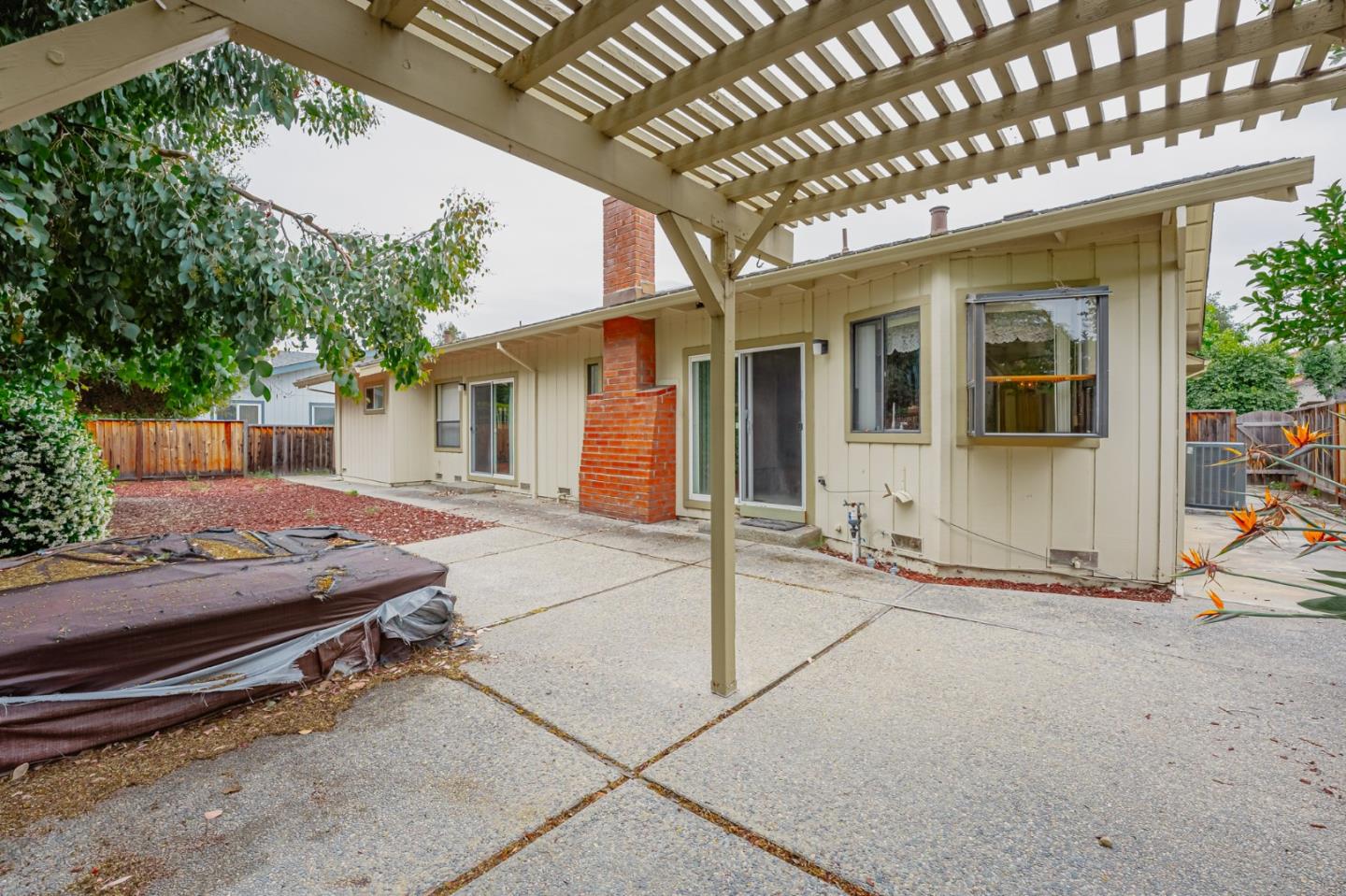 20683 Greenleaf Drive
