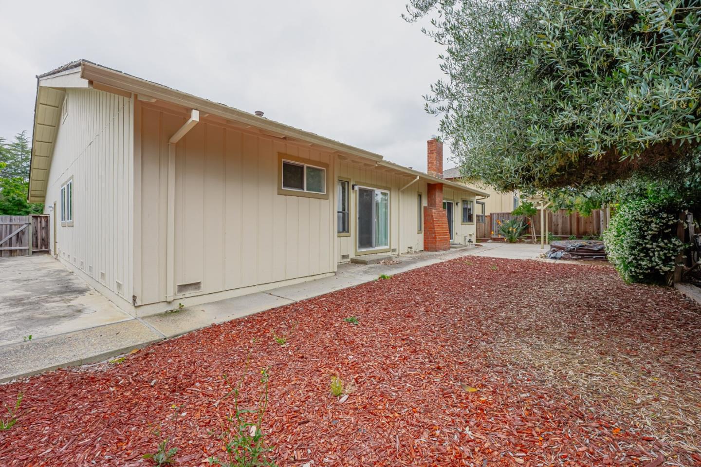 20683 Greenleaf Drive