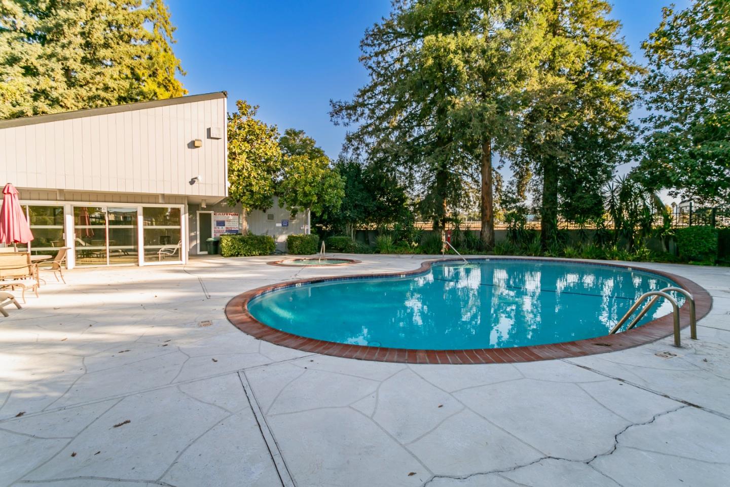 2206 Almaden RD B