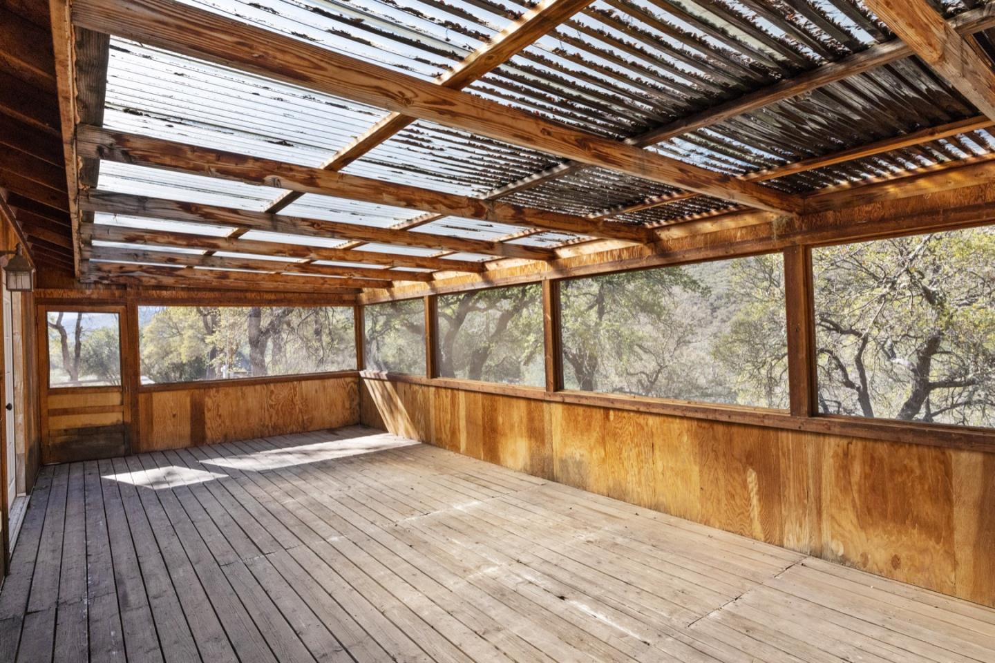 43515 Carmel Valley RD