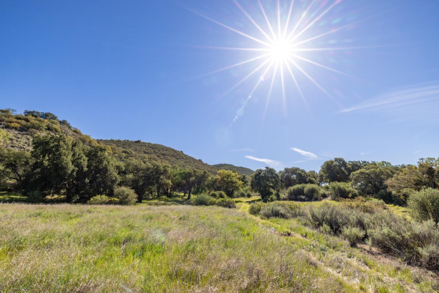 43515 Carmel Valley RD