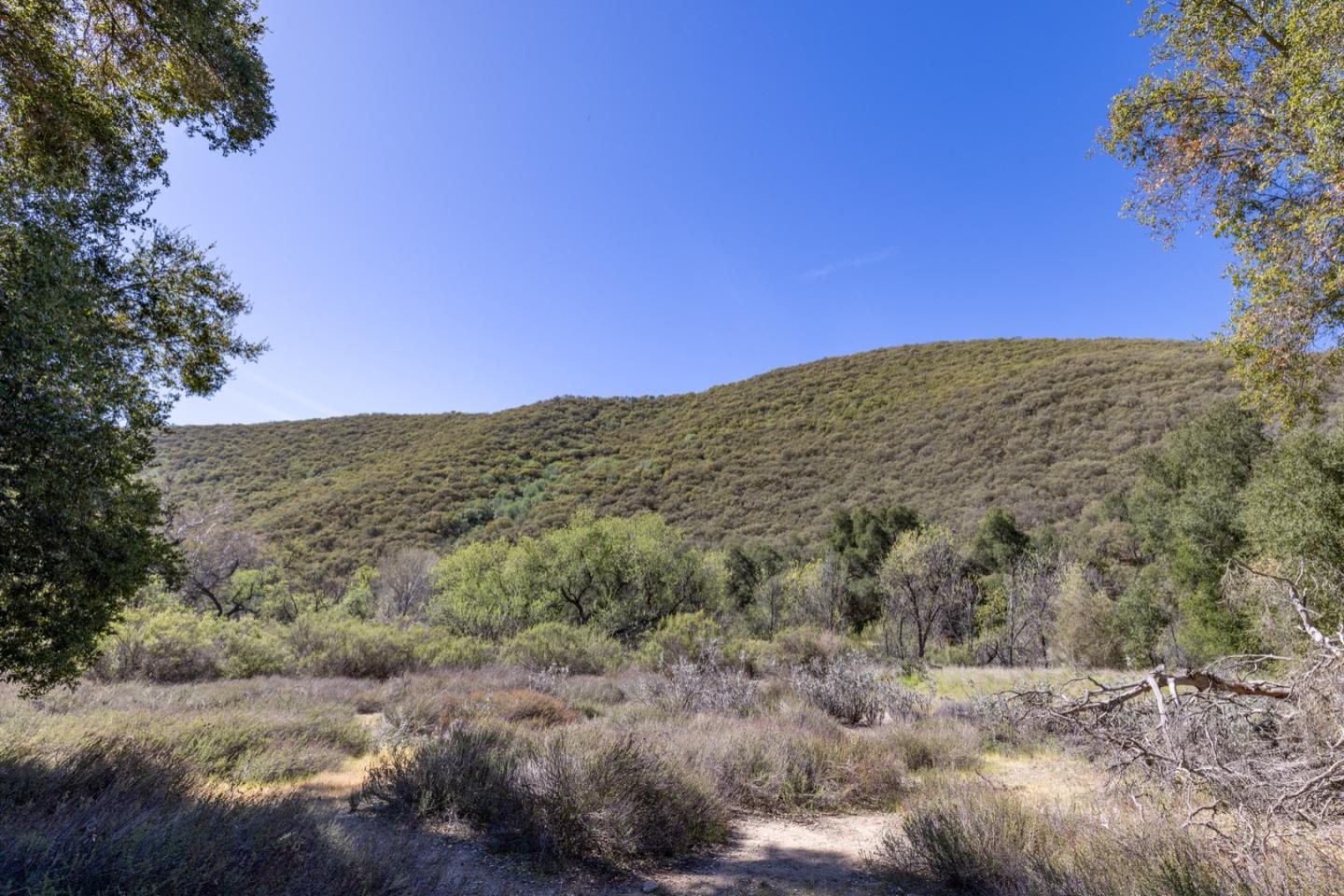 43515 Carmel Valley RD