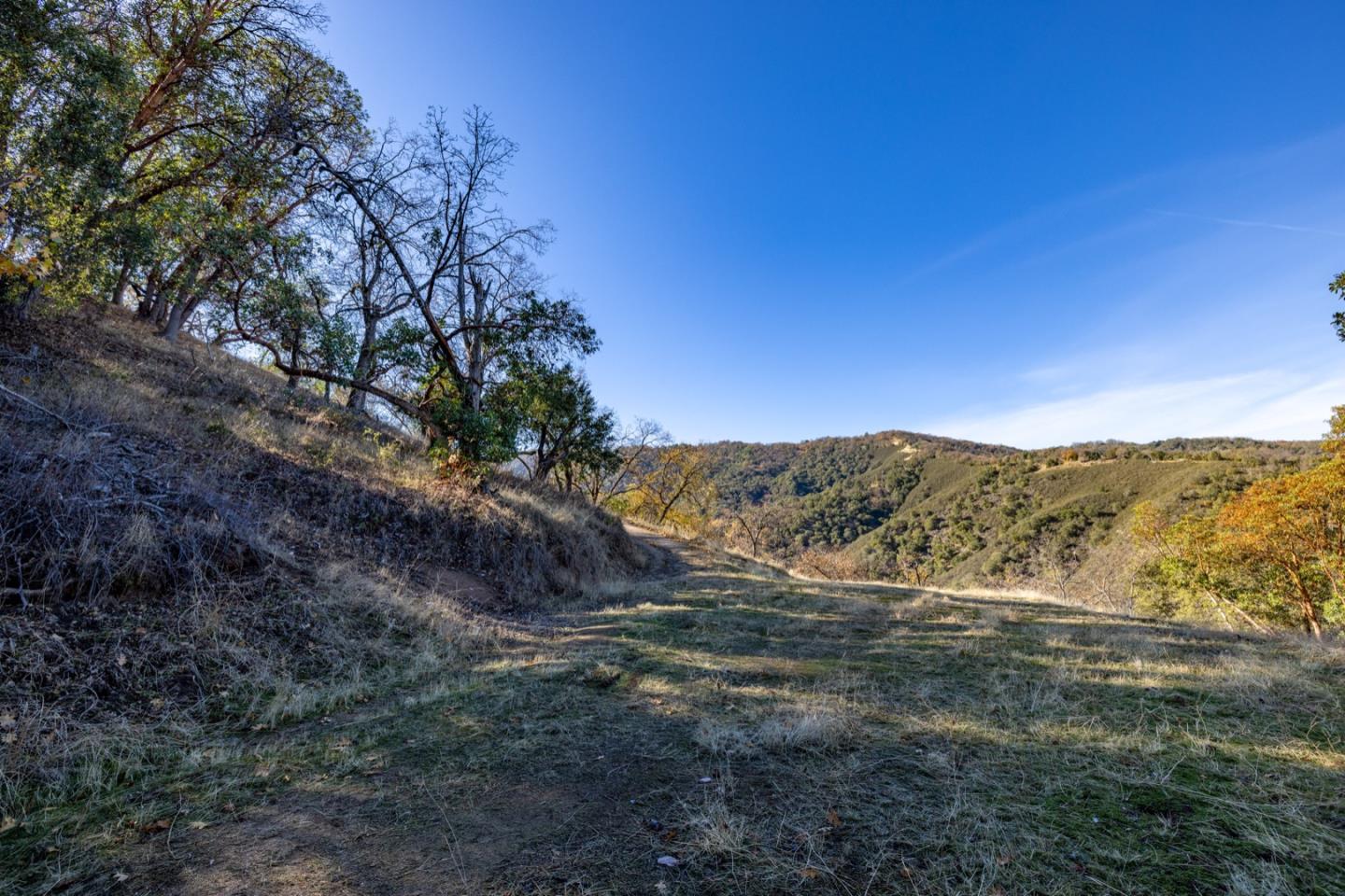 38892 Tassajara RD