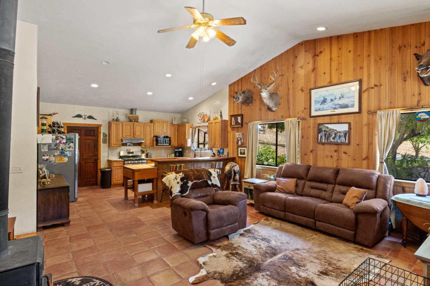20215 Cachagua RD