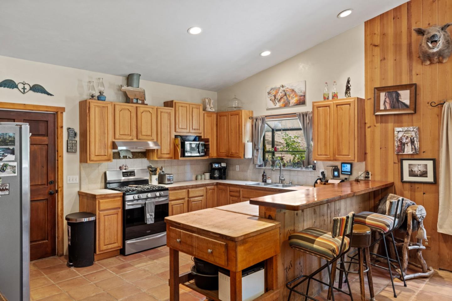 20215 Cachagua RD