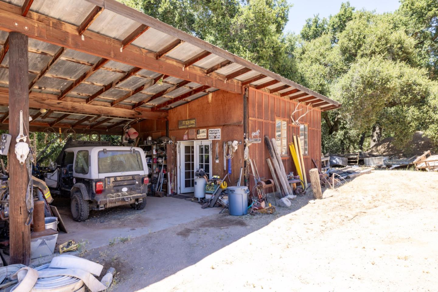 20215 Cachagua RD