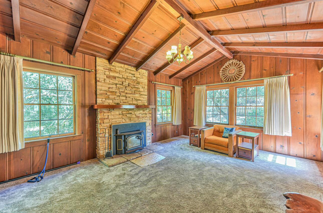 260 San Benancio RD