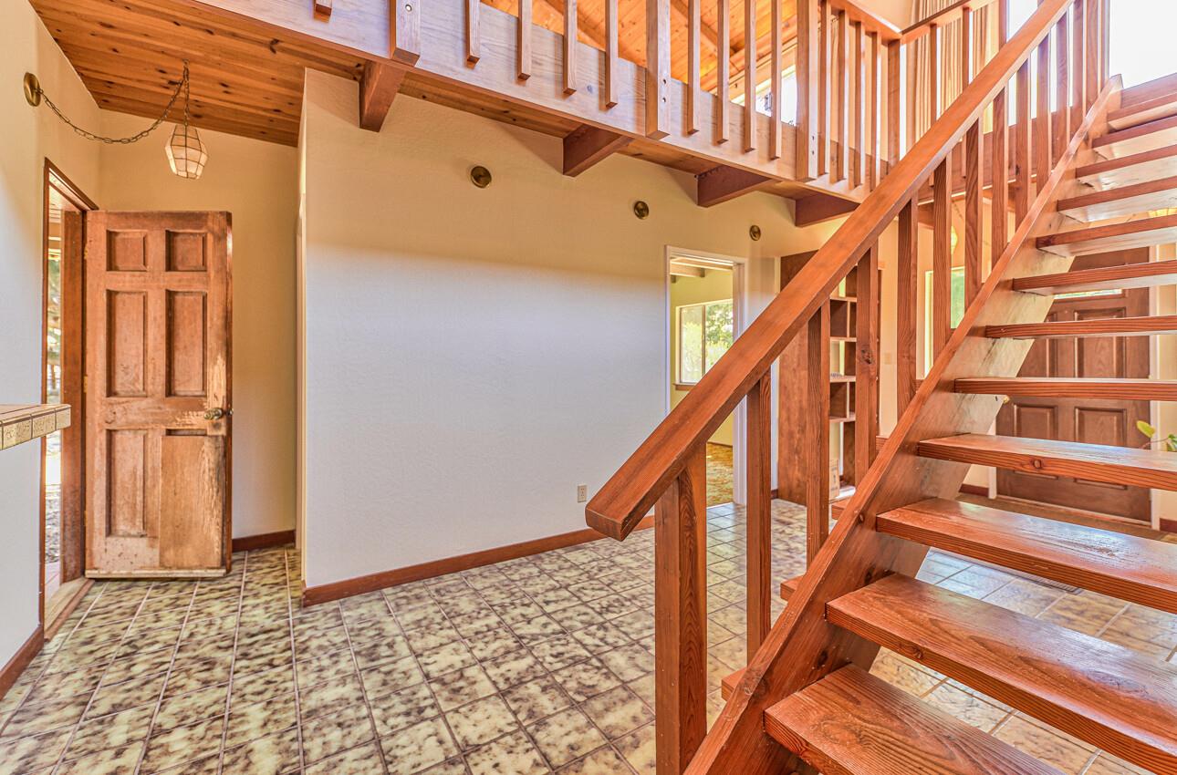 260 San Benancio RD