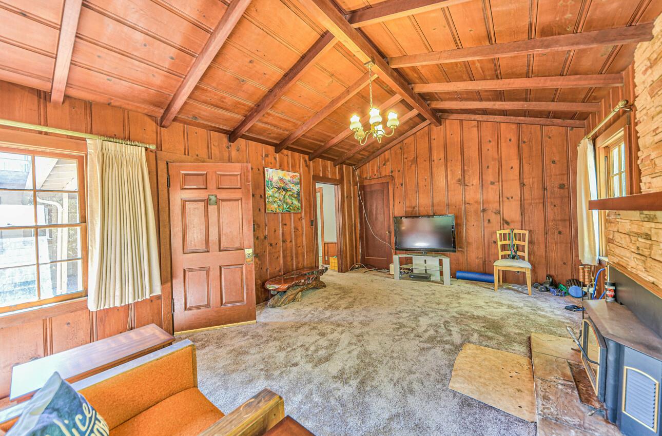 260 San Benancio RD