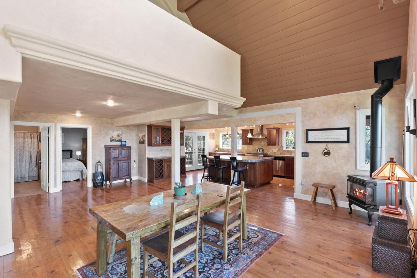 38025 Poppy Tree Lane