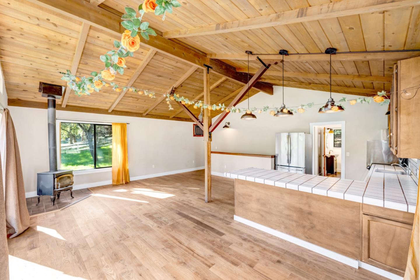 42250 Carmel Valley Road