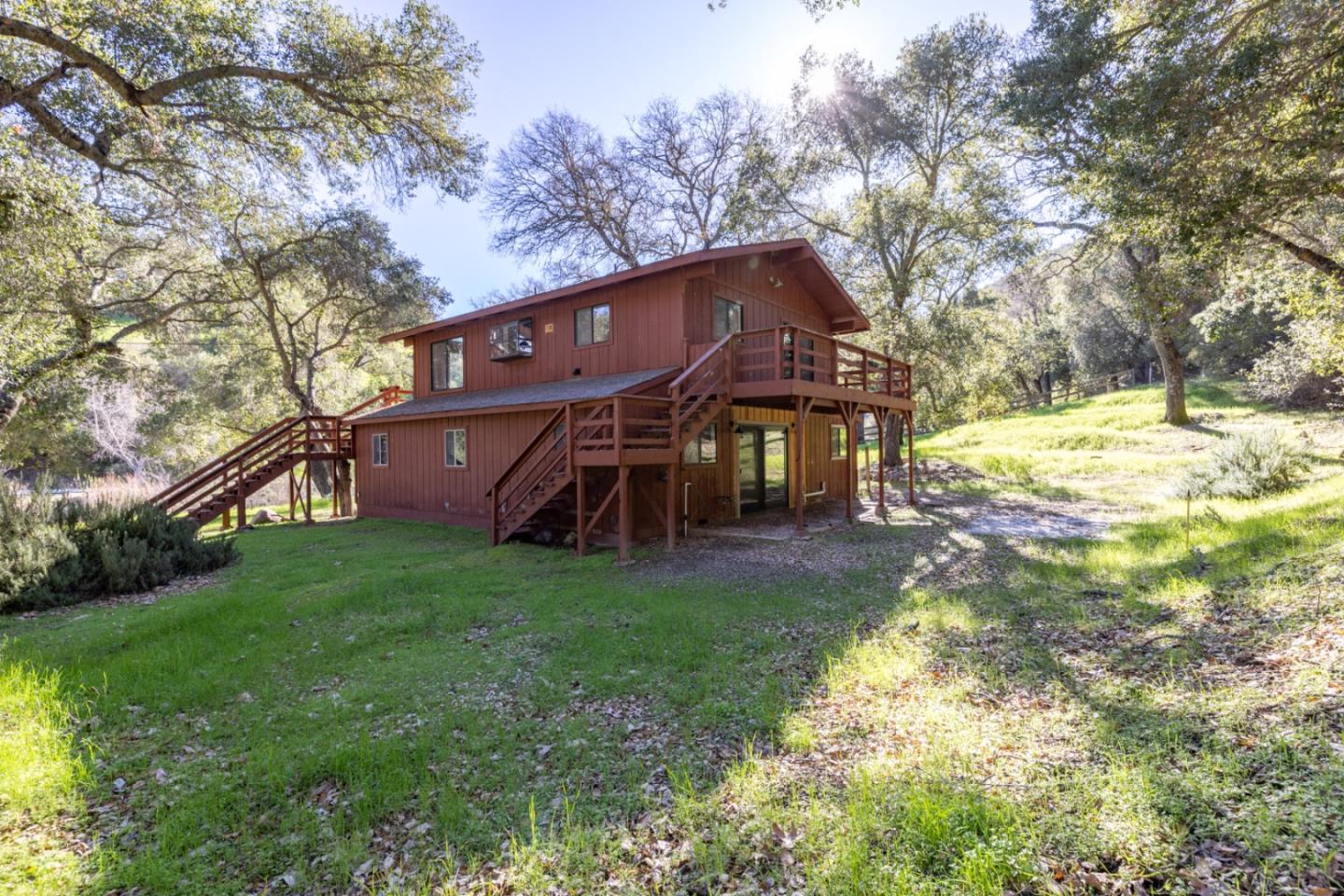 42250 Carmel Valley Road