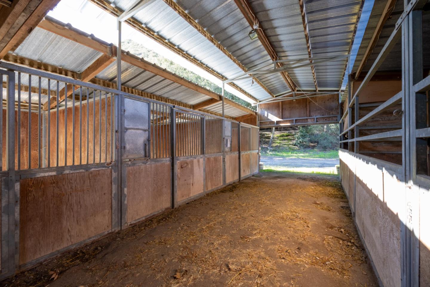 42250 Carmel Valley Road