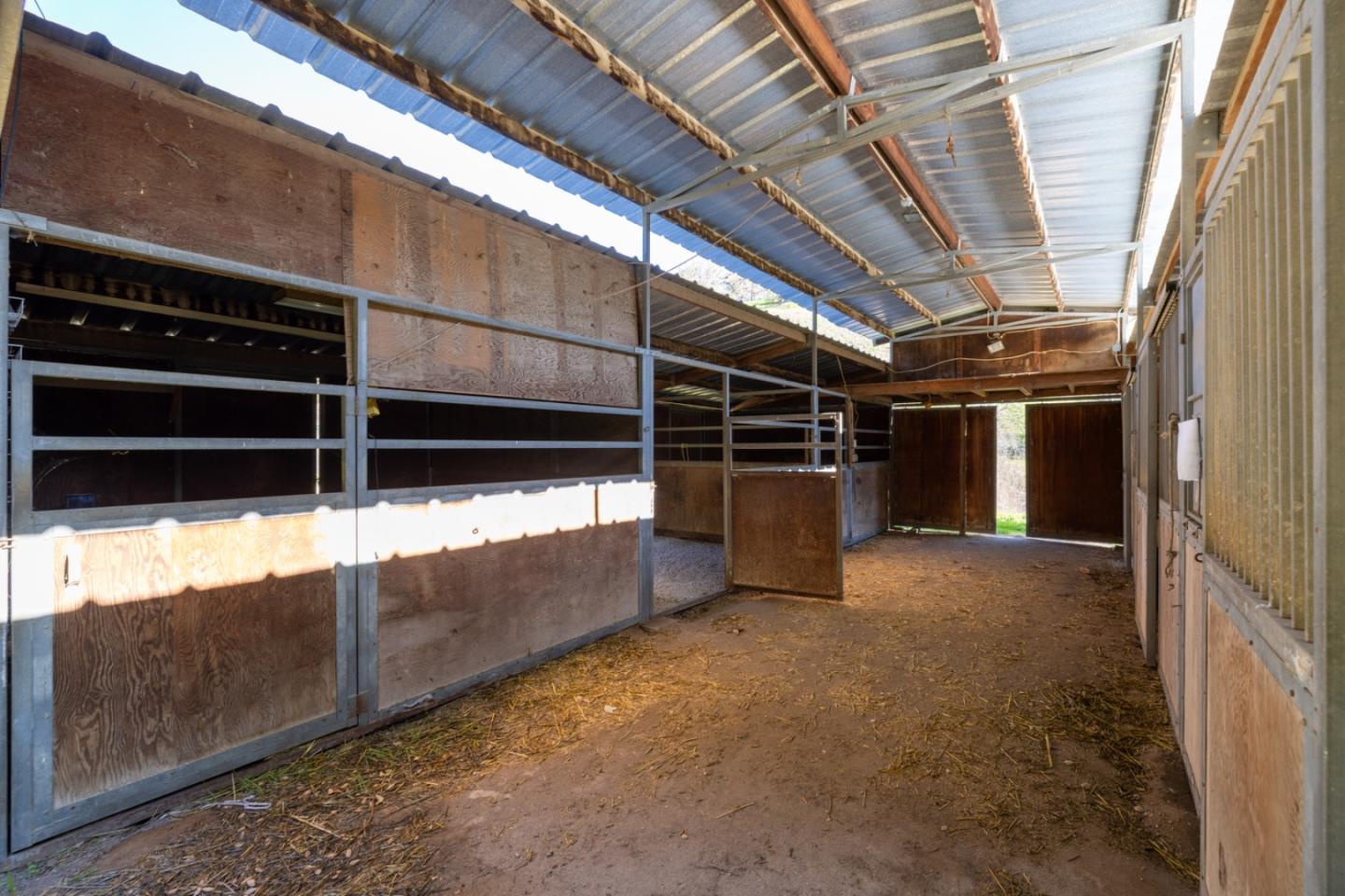 42250 Carmel Valley Road