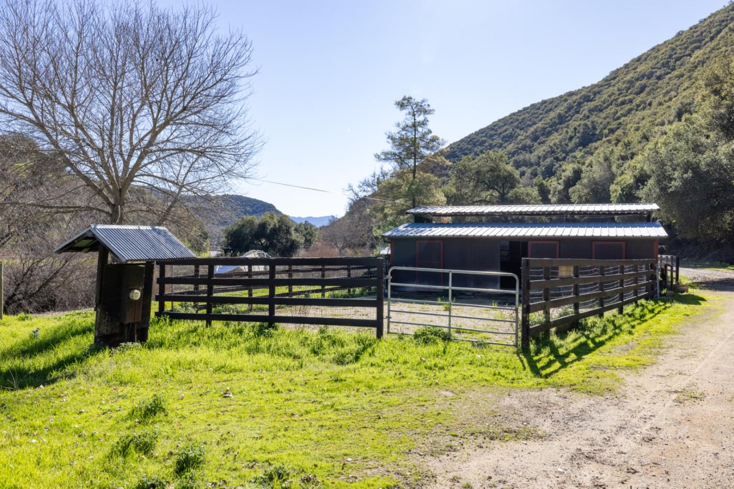 42250 Carmel Valley Road