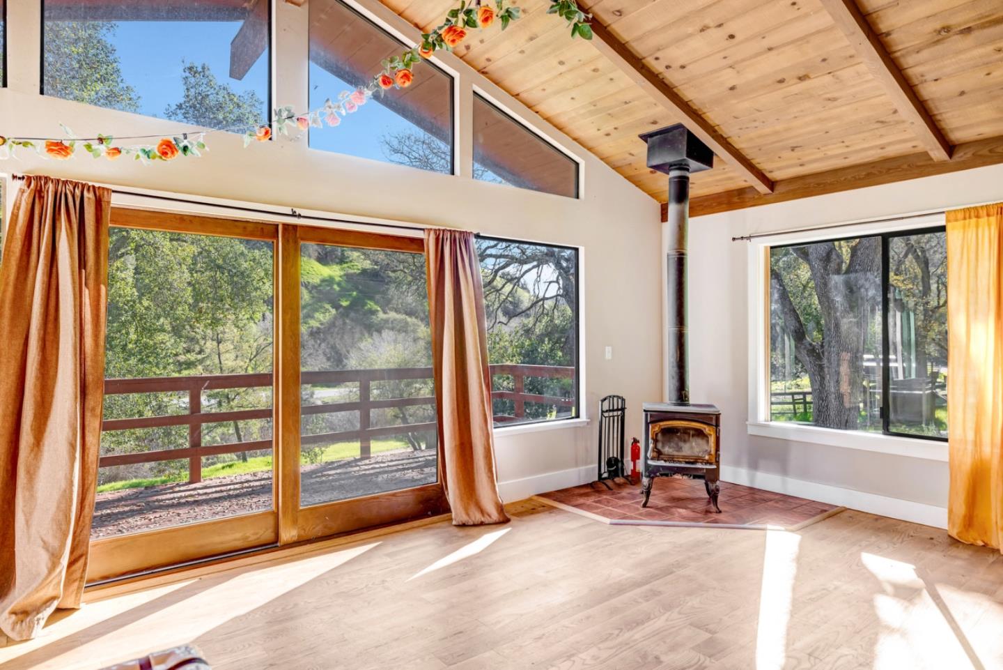 42250 Carmel Valley Road