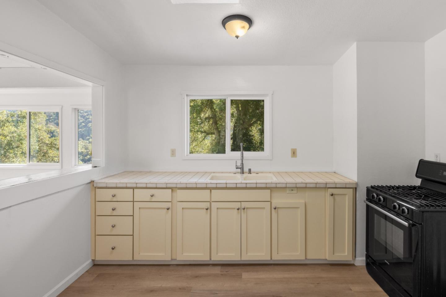 47292 Arroyo Seco Road