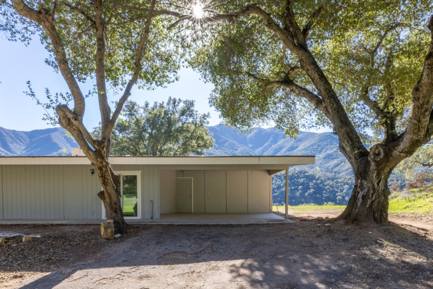 47292 Arroyo Seco Road