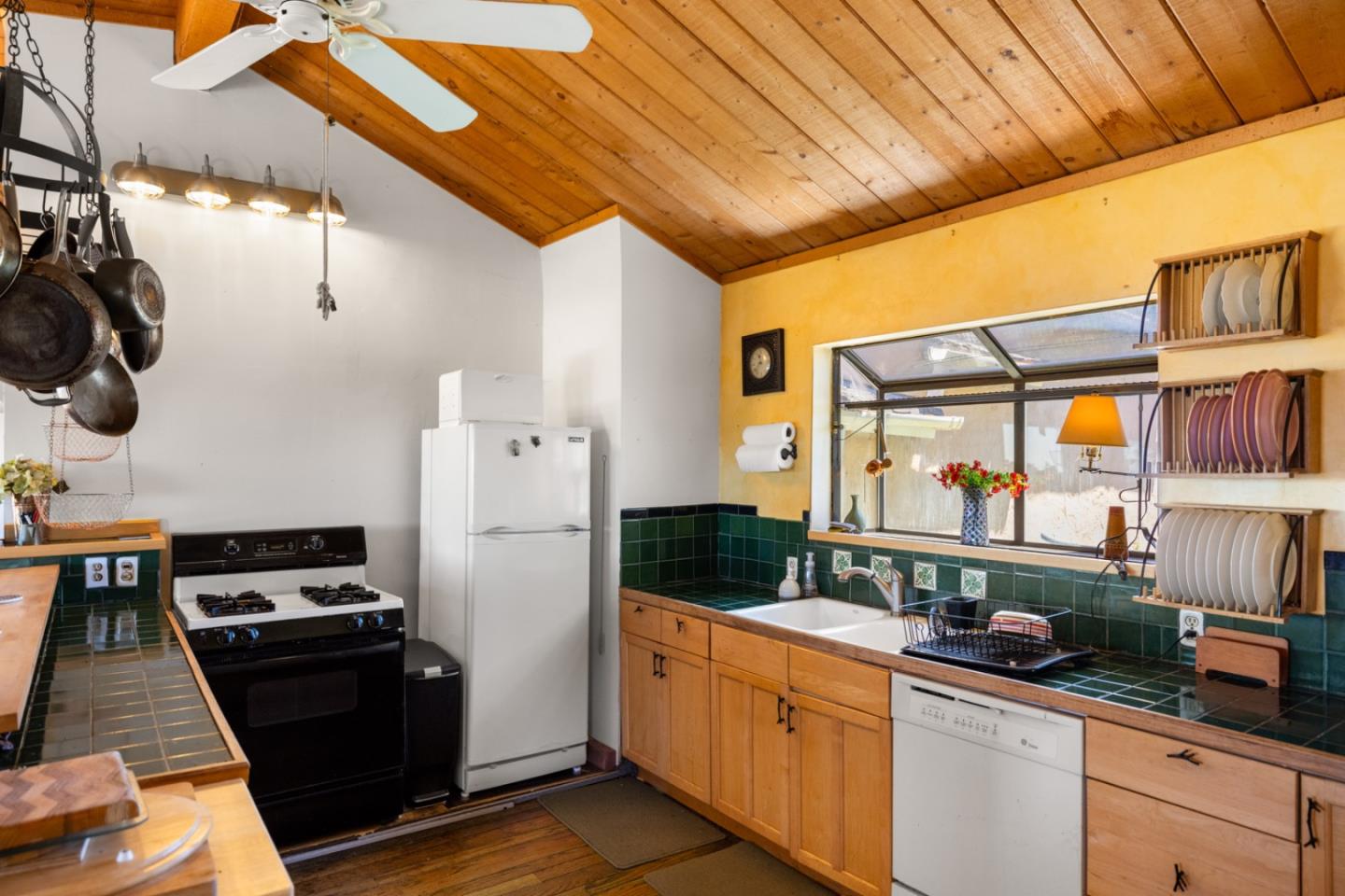 39700 Laurel Springs Road