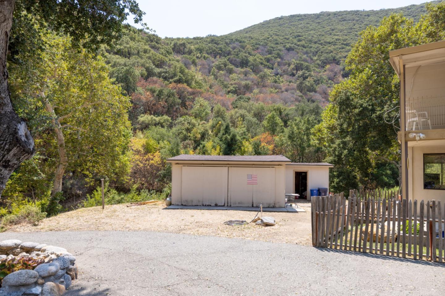 44258 Carmel Valley RD
