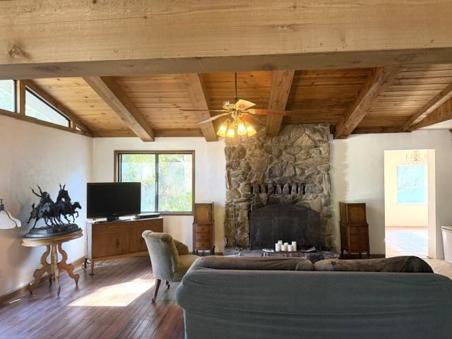 44258 Carmel Valley RD