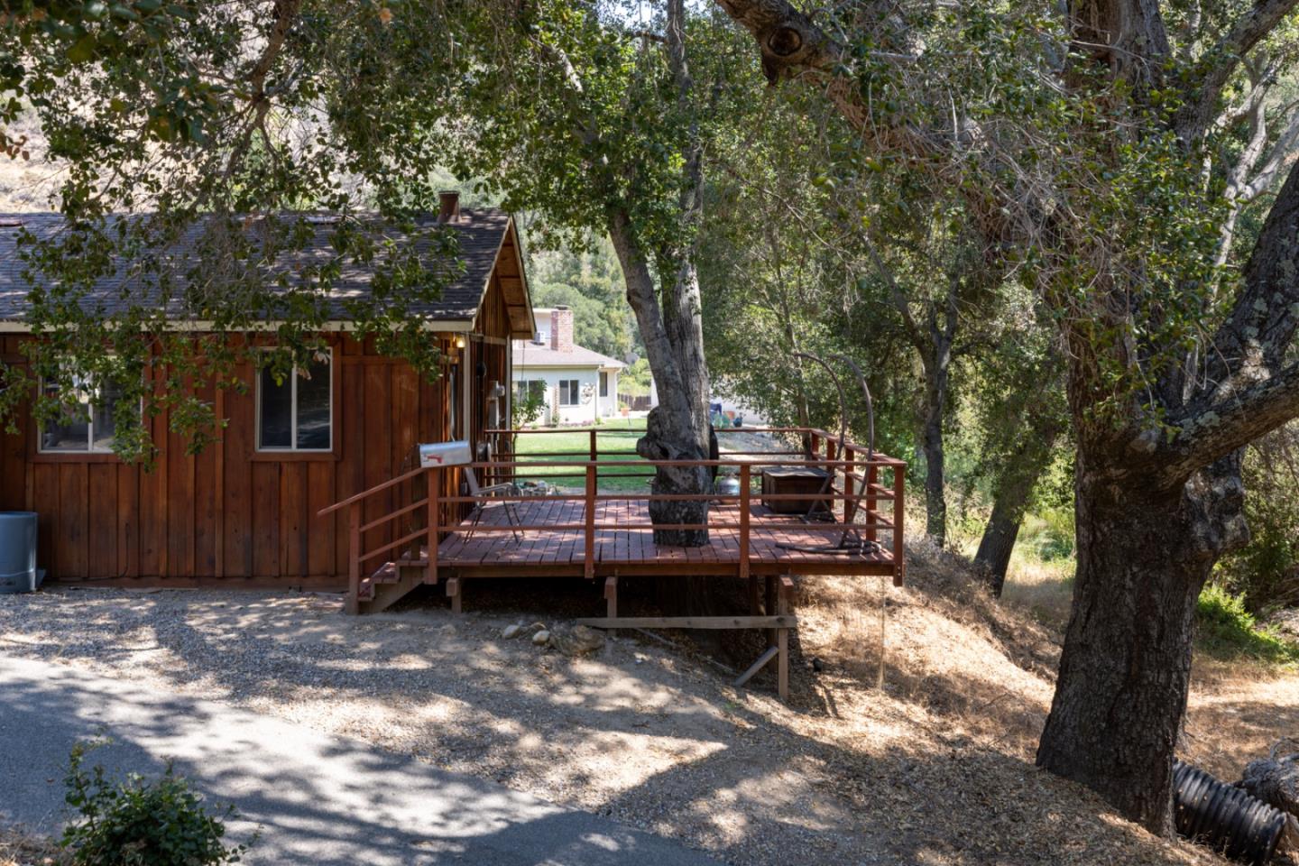 44258 Carmel Valley RD