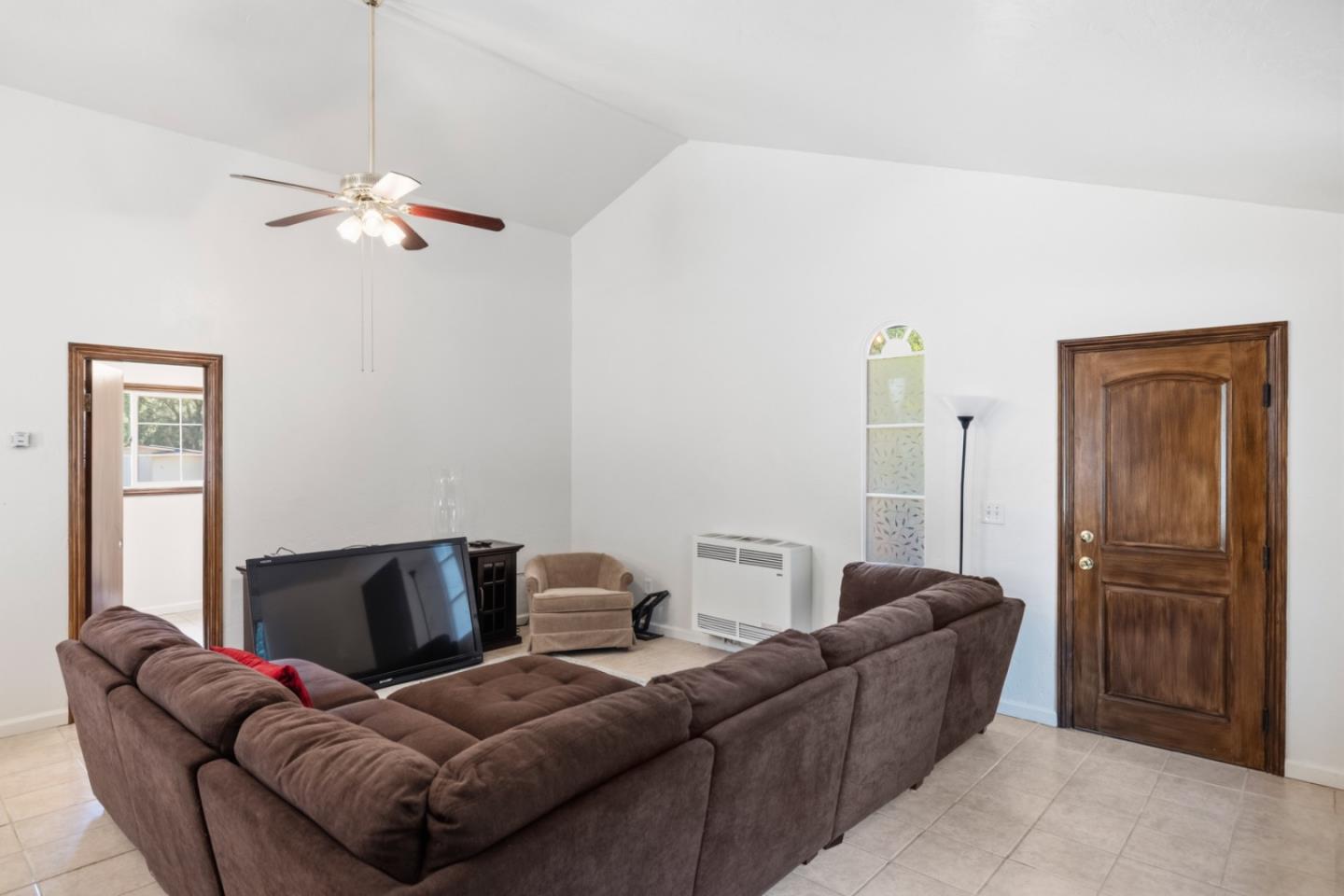 44258 Carmel Valley RD