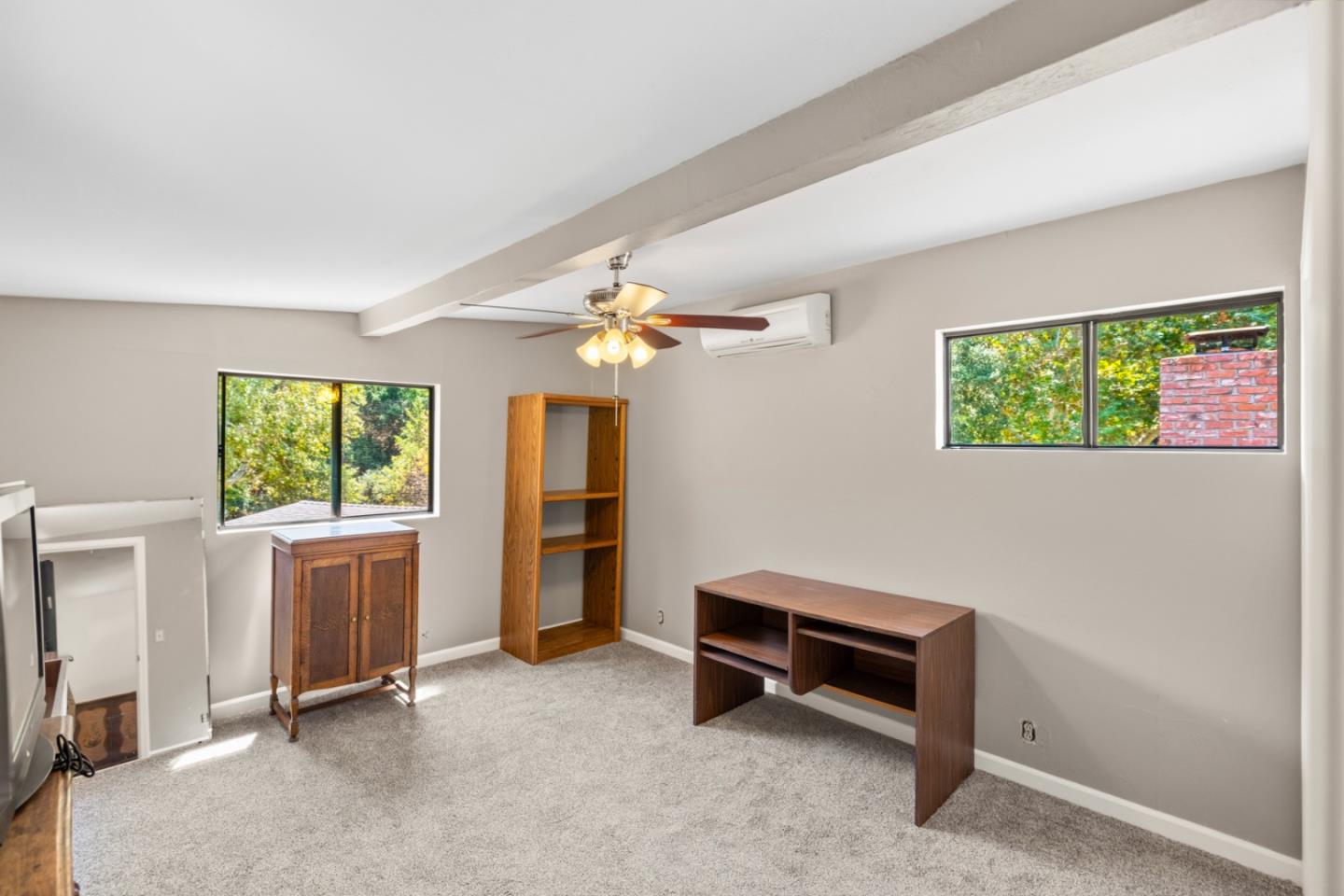 44258 Carmel Valley RD