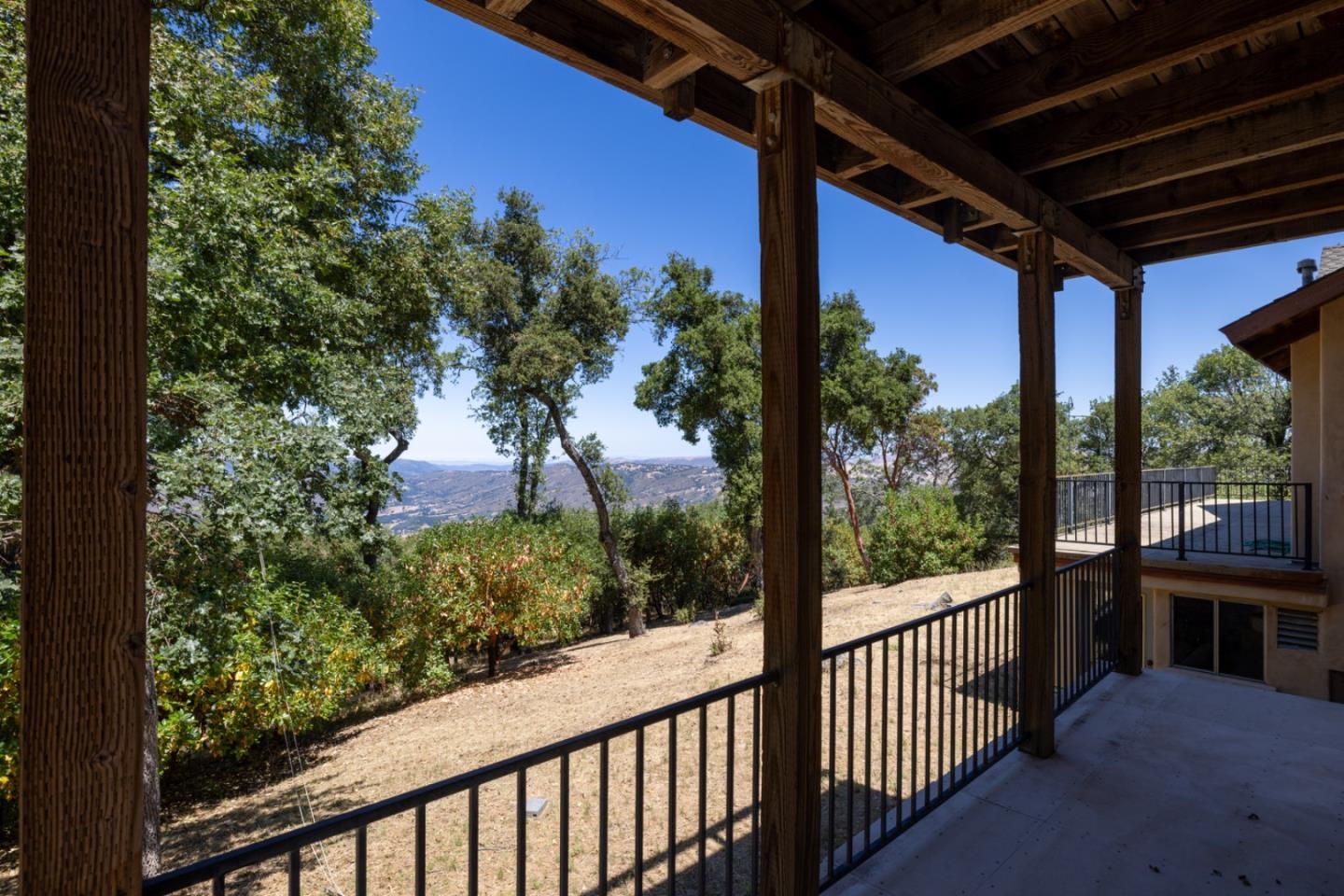 39537 Laurel Springs