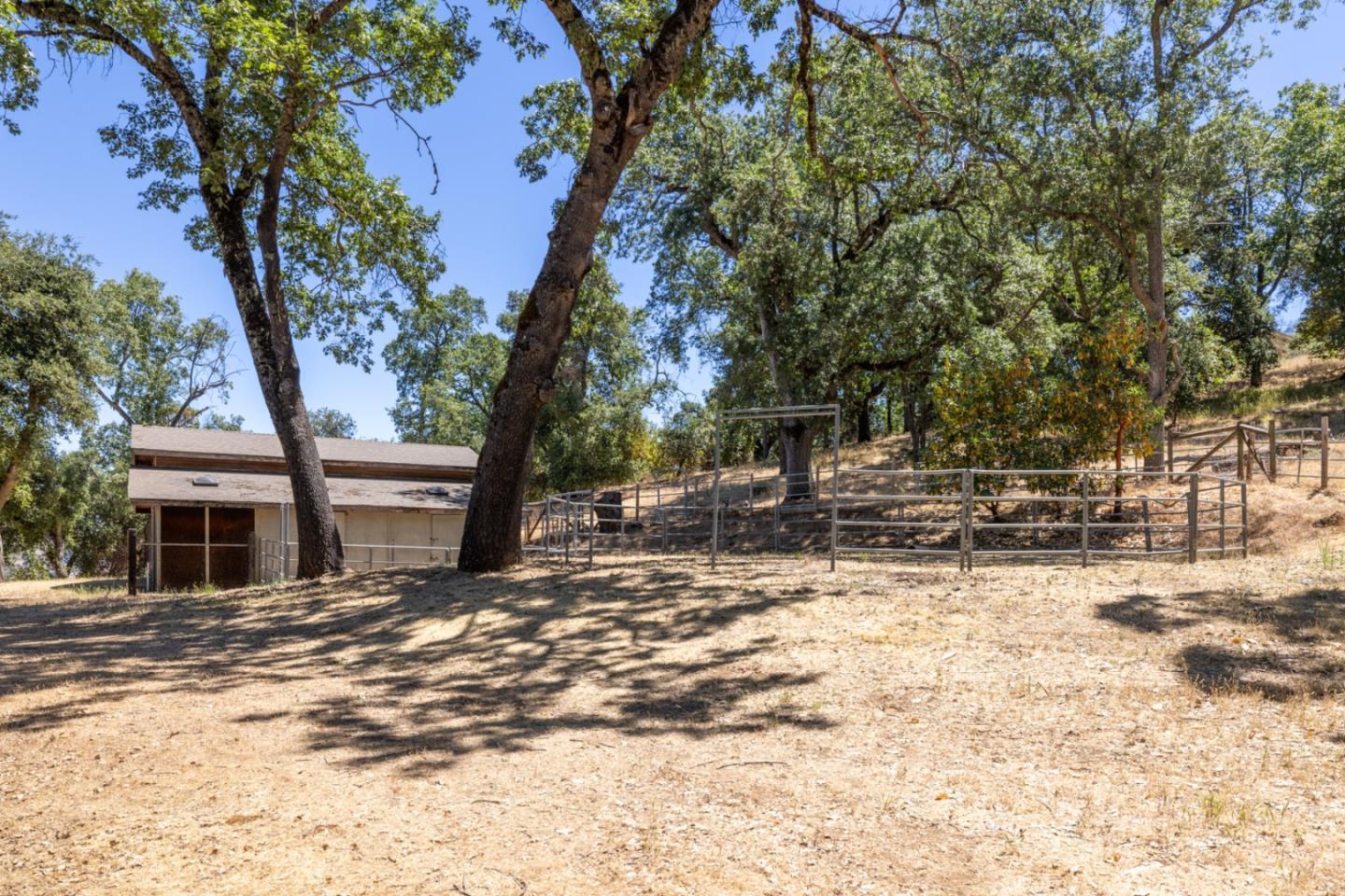 39537 Laurel Springs